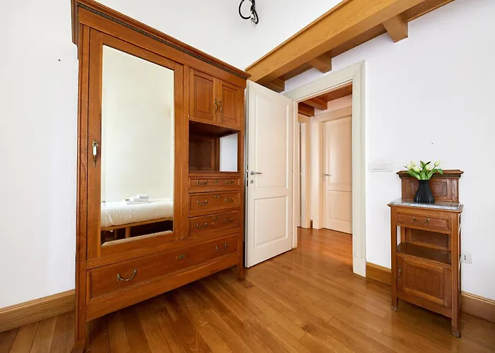 Daire Iflat Retro Chic In Prati Roma